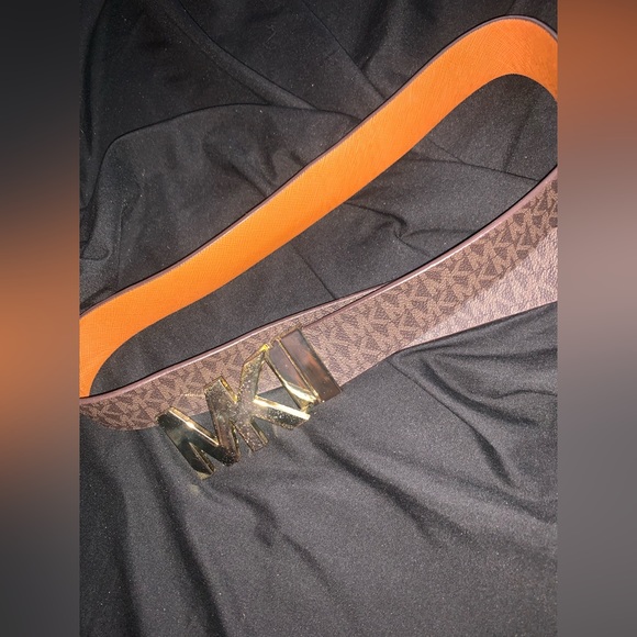 Michael Kors Belt - Picture 3 of 8